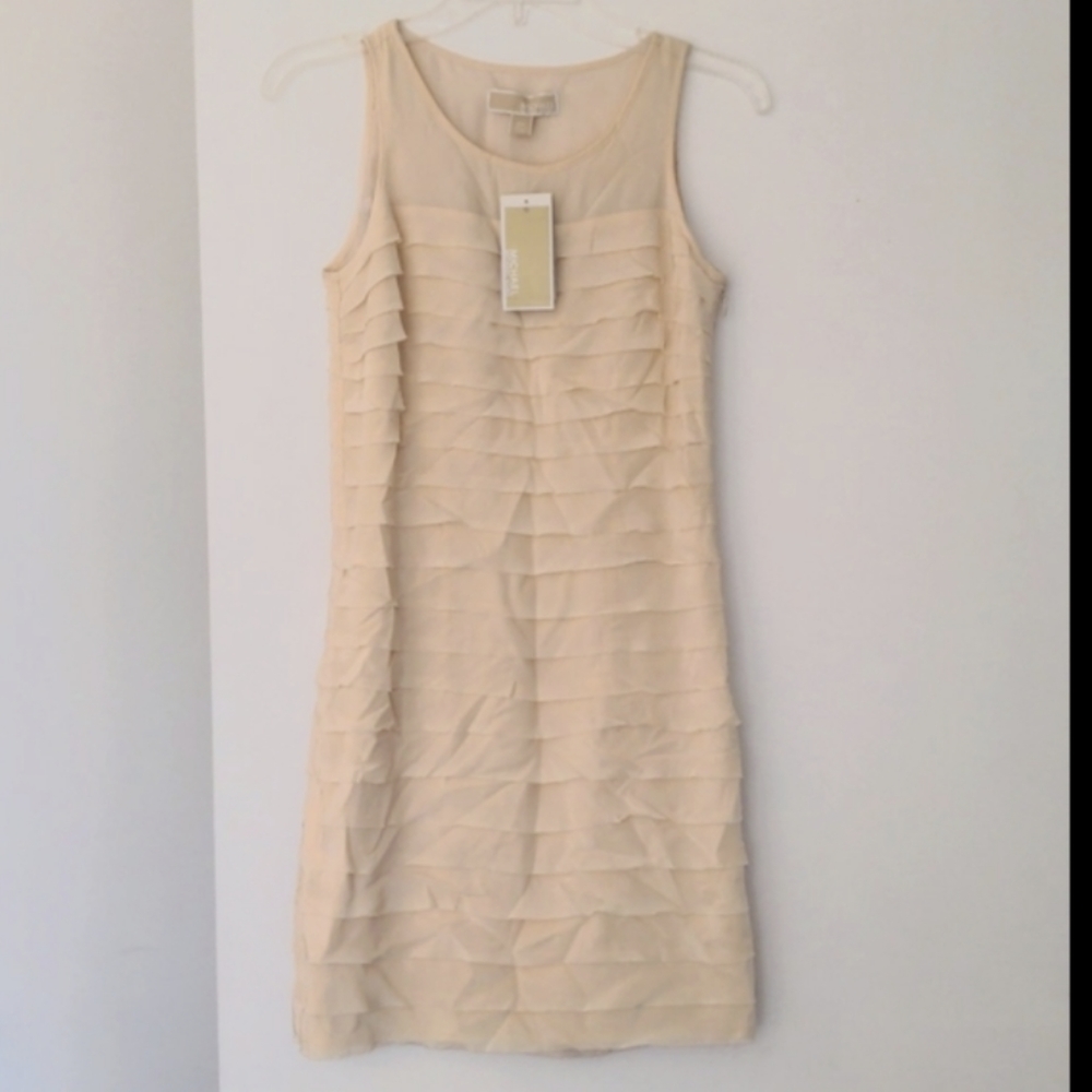 New designer Michael Kors pure silk dress in soft cream color, size 00